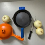 Handle Skillet ~ 9.5 Inches